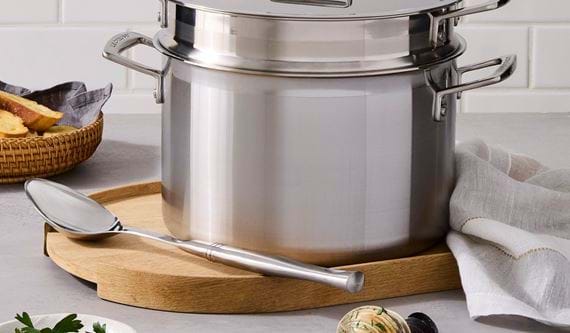 Le Creuset Winter Promo 5 (1)