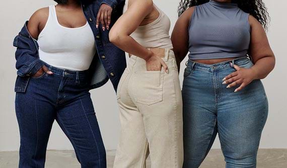 H&M Curvy Denim SHOT 04 0428 1080X1080